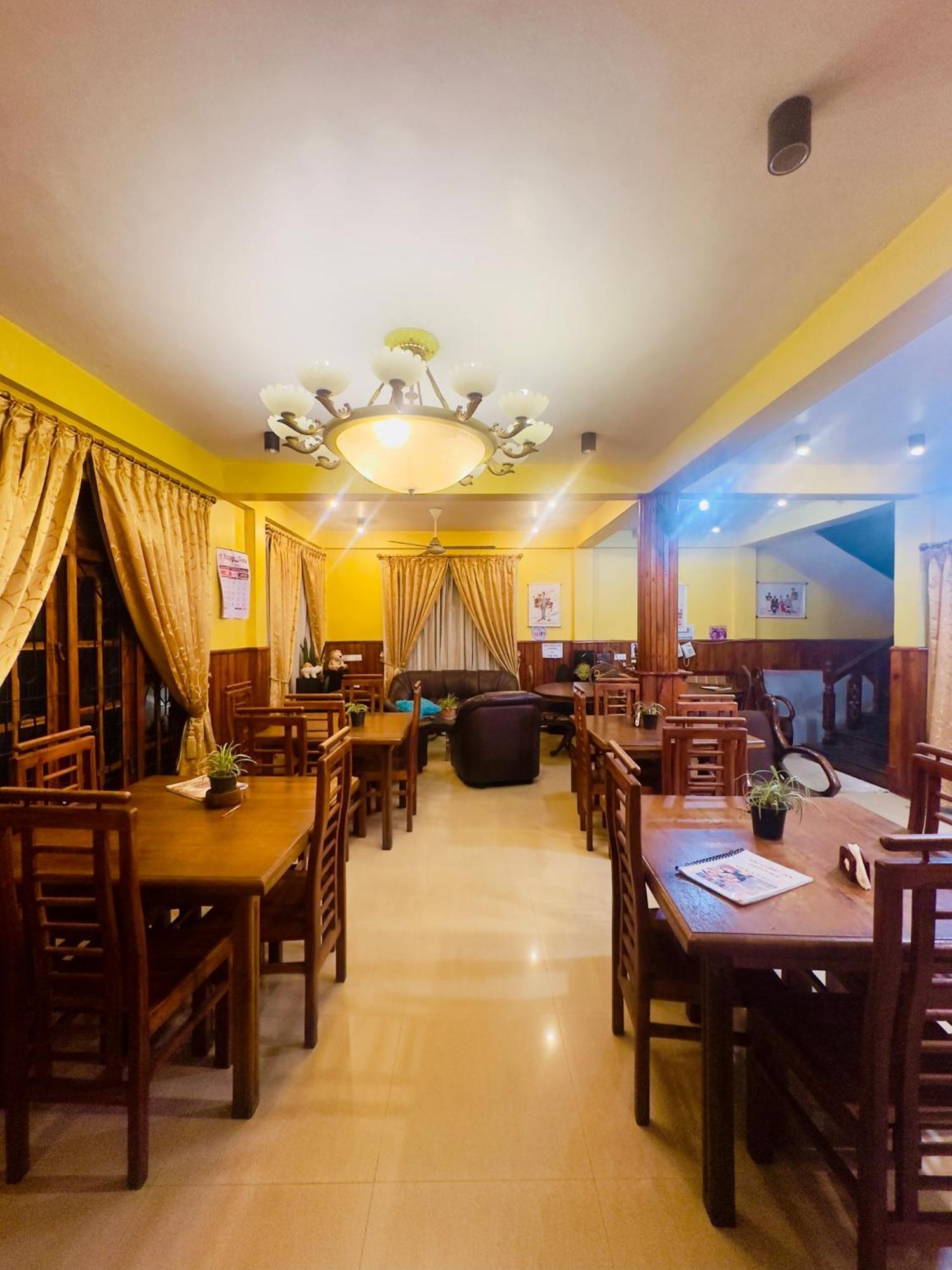 Abc Guest Inn & Restaurant هابيوتيل المظهر الخارجي الصورة