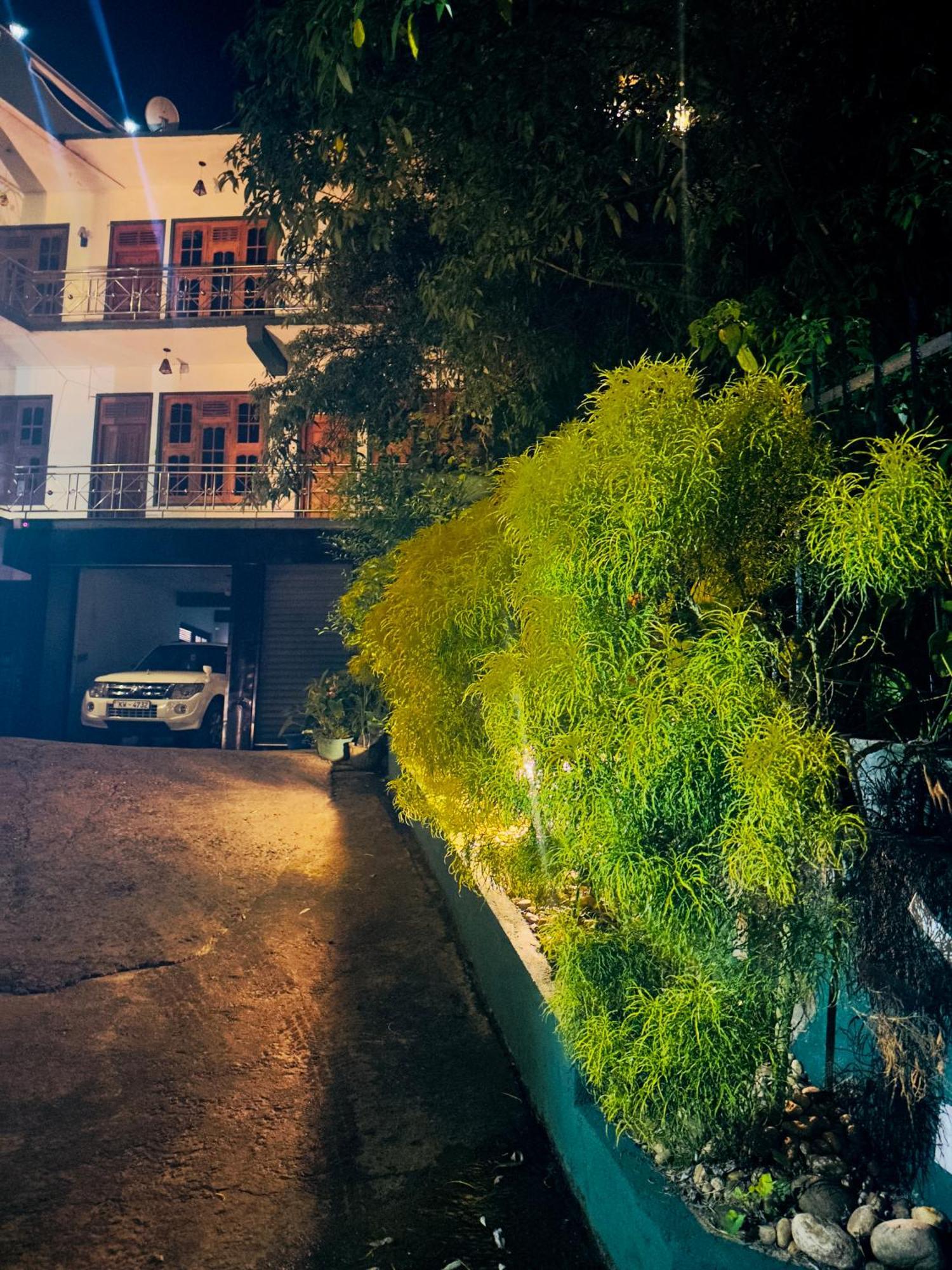 Abc Guest Inn & Restaurant هابيوتيل المظهر الخارجي الصورة